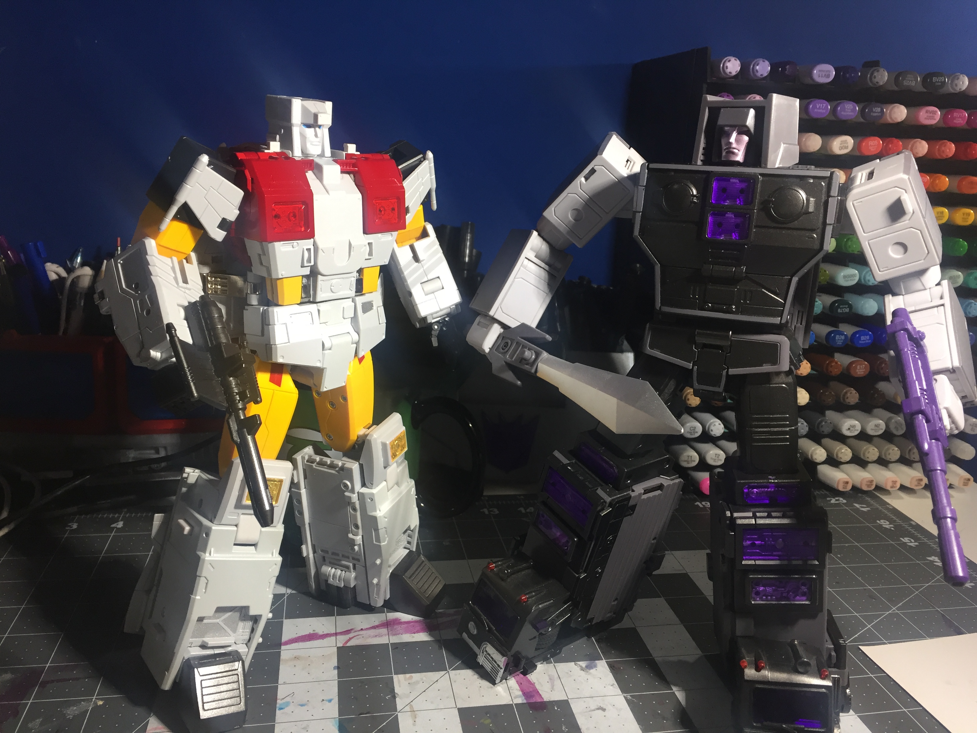 トランスフォーマー　非正規品　fanstoys ft30a FT-30A Maverick | Fans Toys Masterpiece 3rd Party