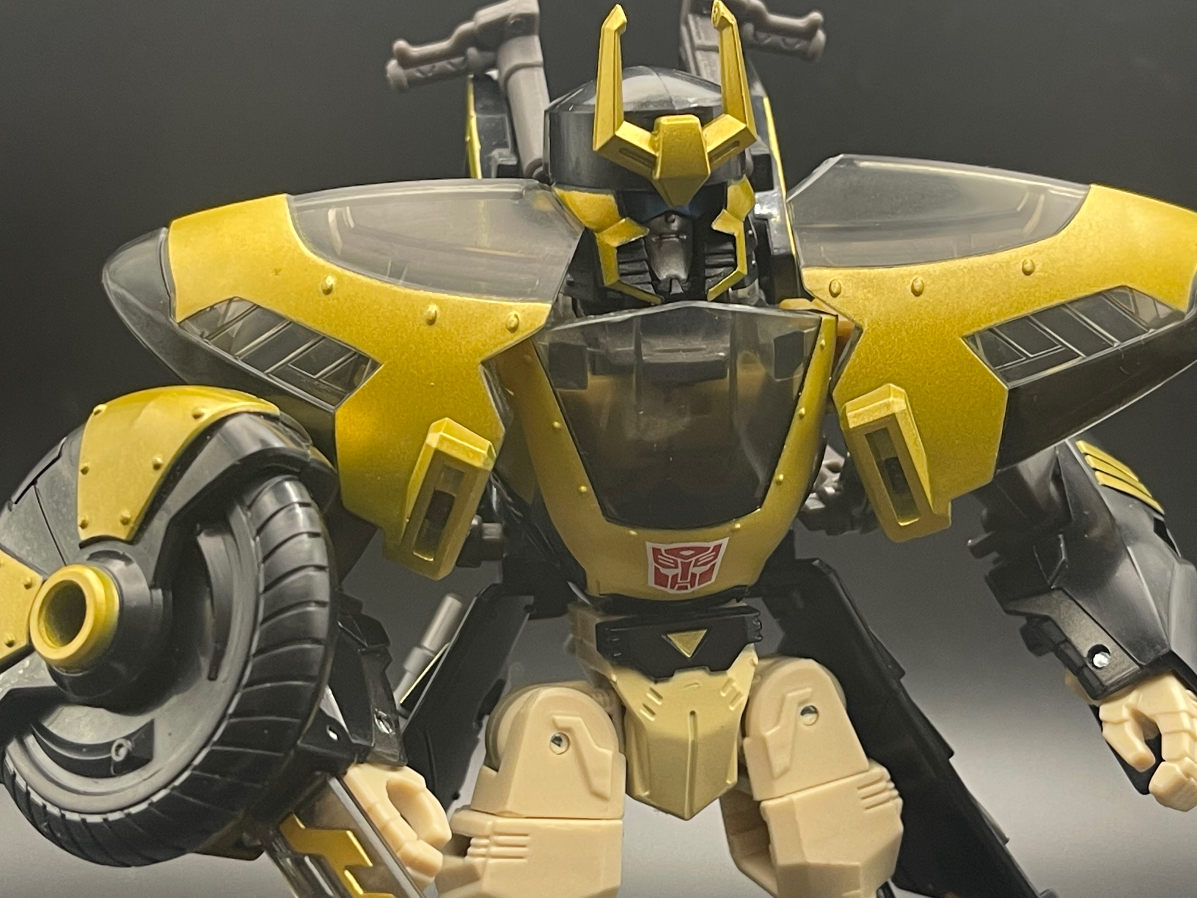Reviews of DNA Design DK-42 Legacy Prowl Upgrade Kits