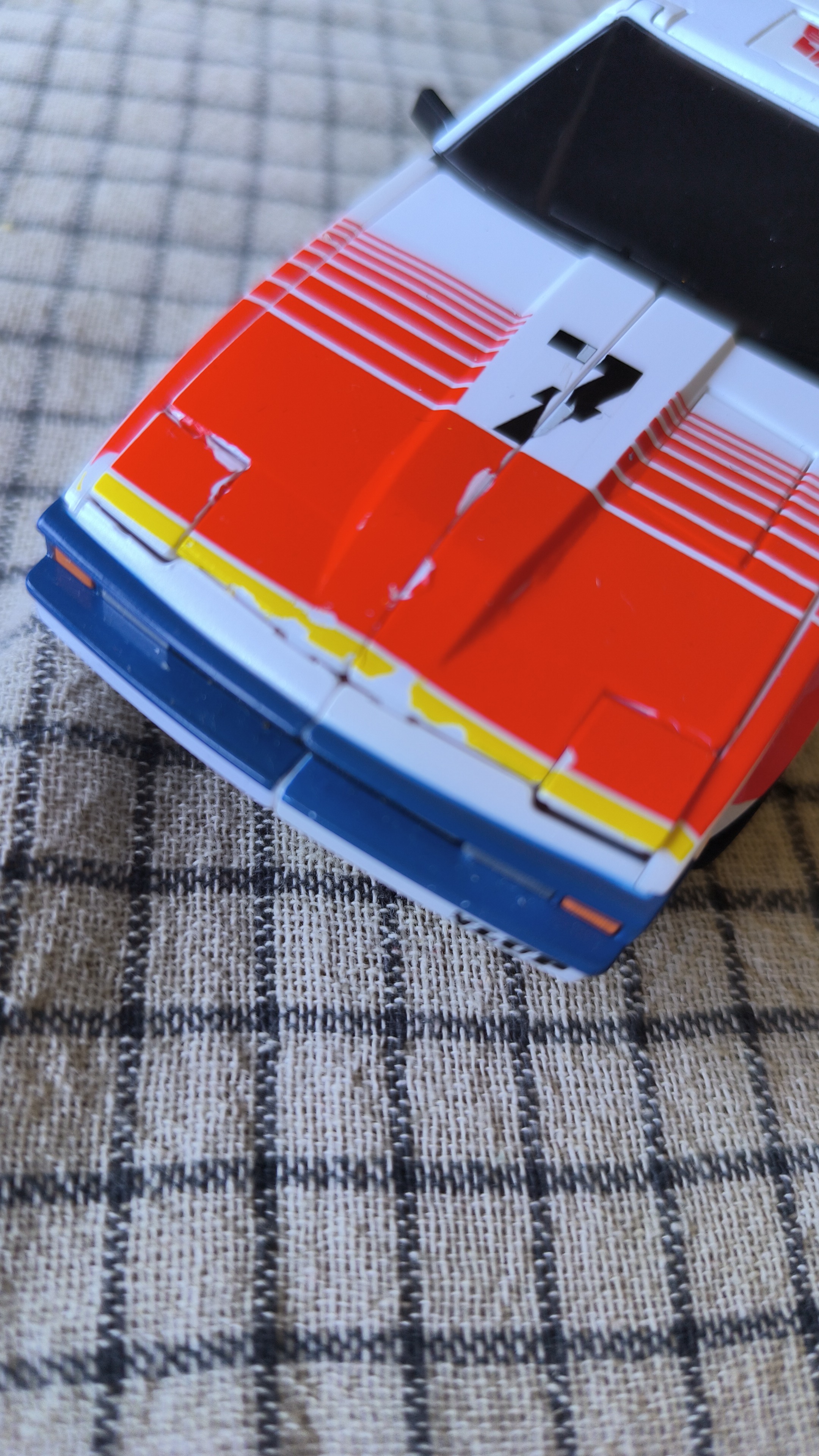 Reviews of XTransbots MX-24R Yaguchi Omnibot Downshift Racer Type