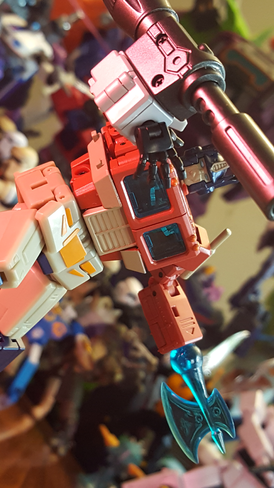 Reviews of Newage H27U David Energon Universe Version