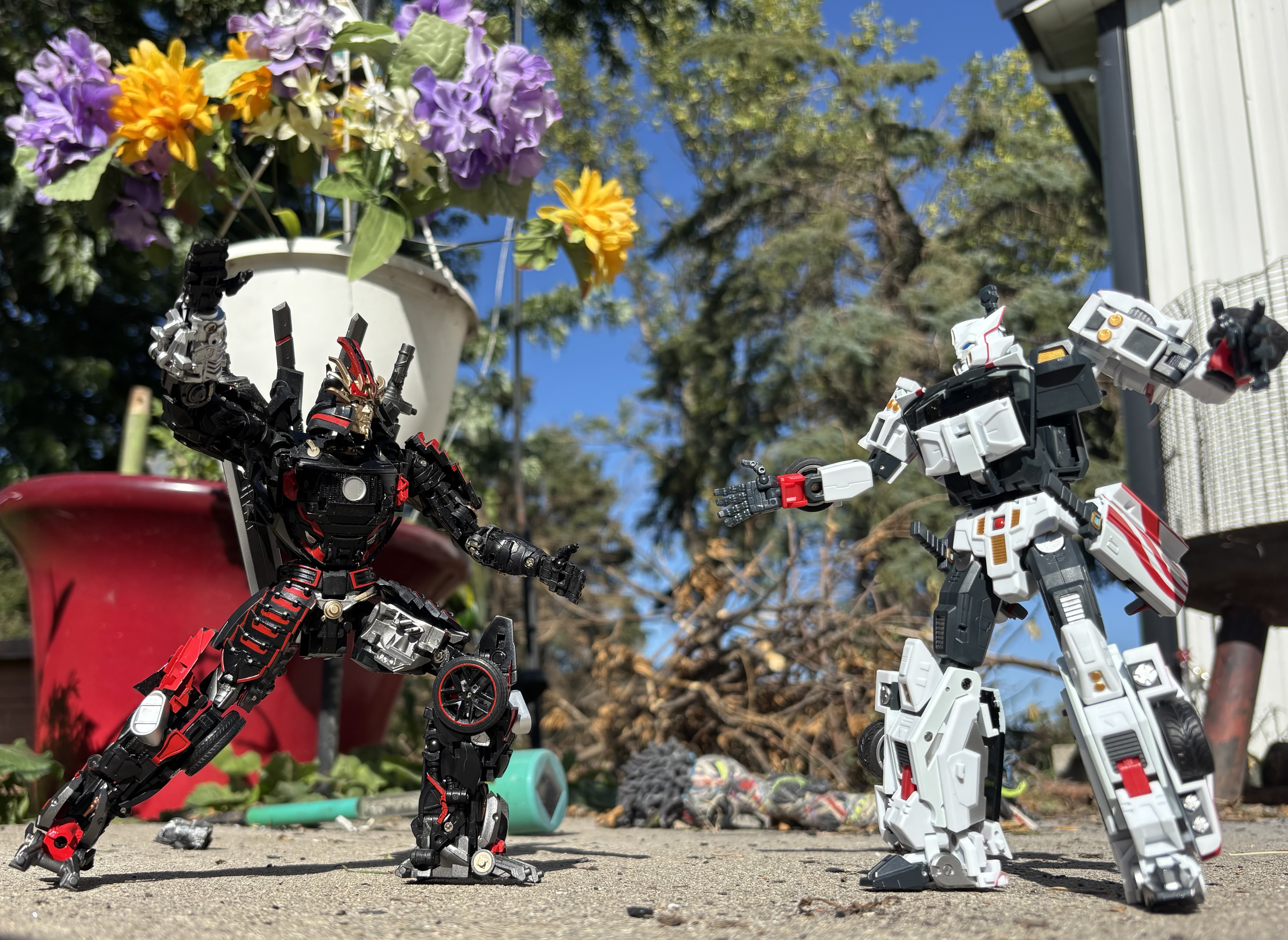 Reviews of Mastermind Creations Ocular Max IF-02A Stray Swordsman