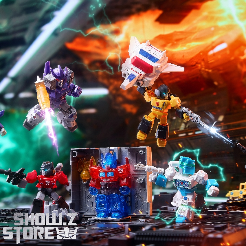 Blokees Transformers Defender Version 05 Traitor to Tyranny Model