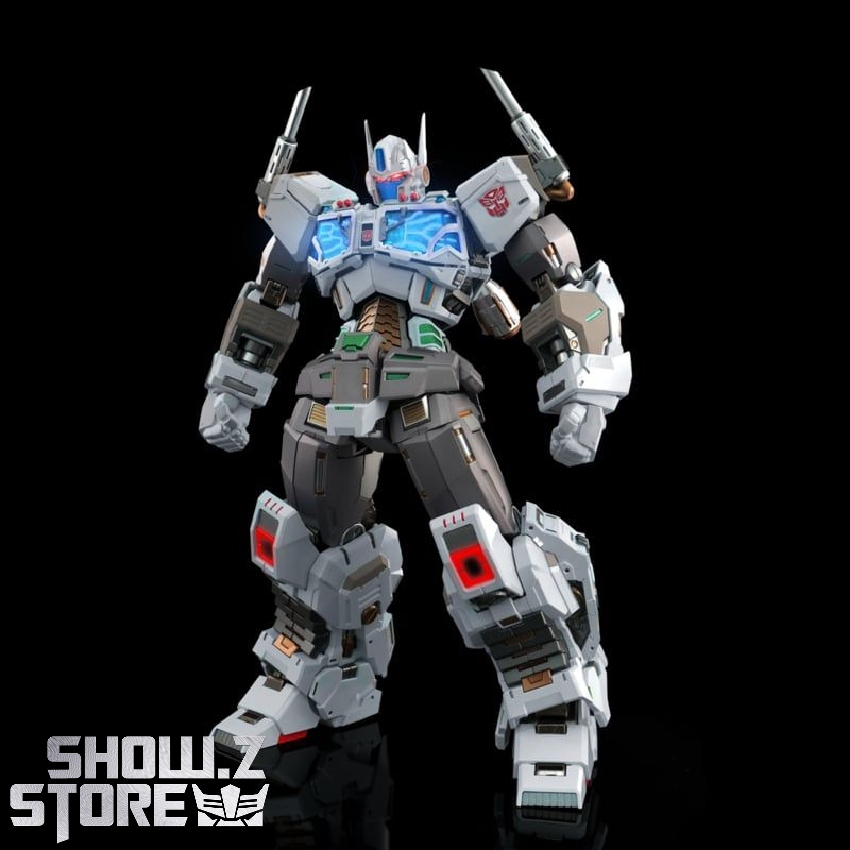 Flame Toys Kuro Kara Kuri Ultra Magnus White Version​​