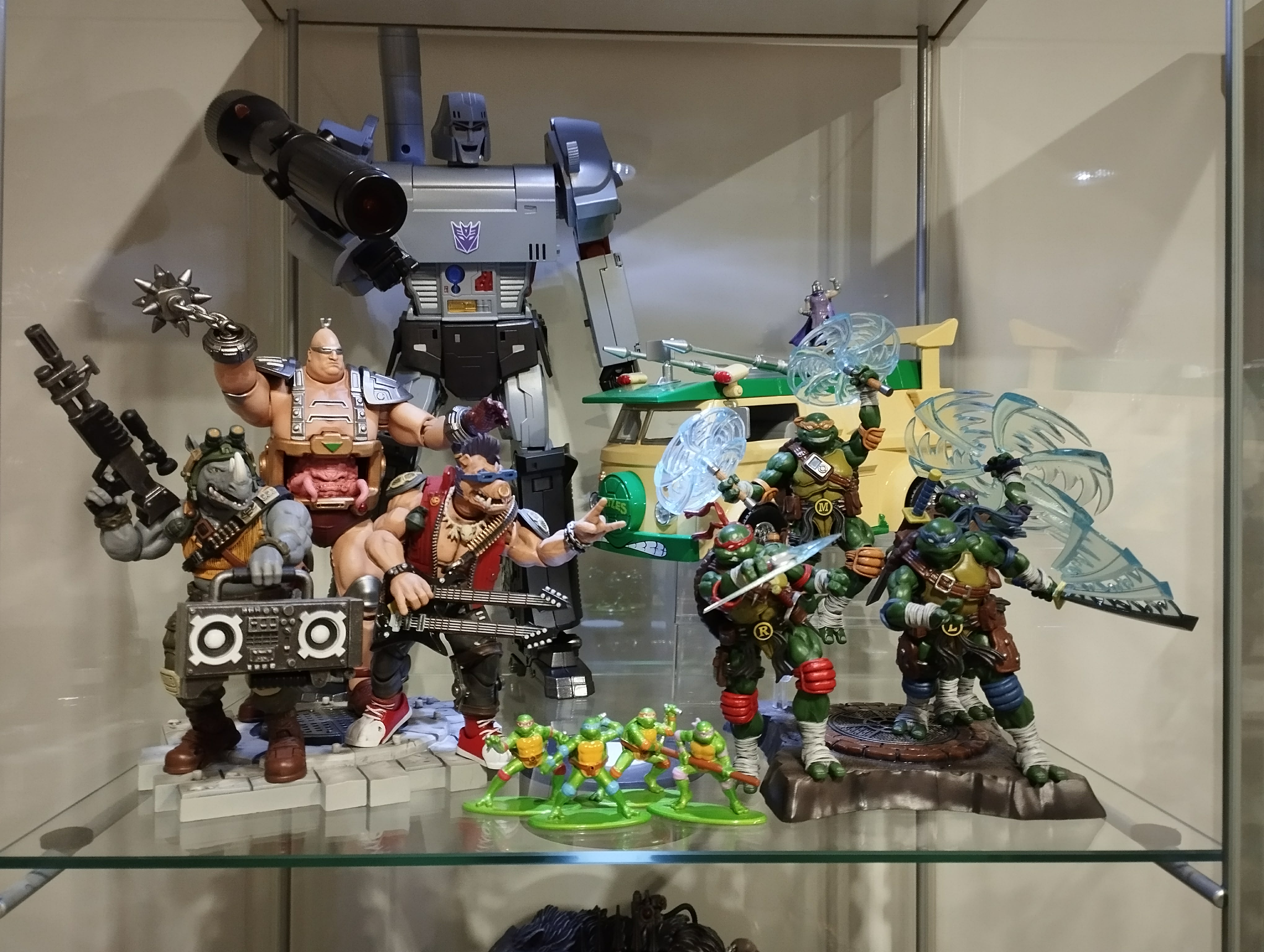 Reviews of JoyToy JT8476 1/18 Teenage Mutant Ninja Turtles TMNT Beebop