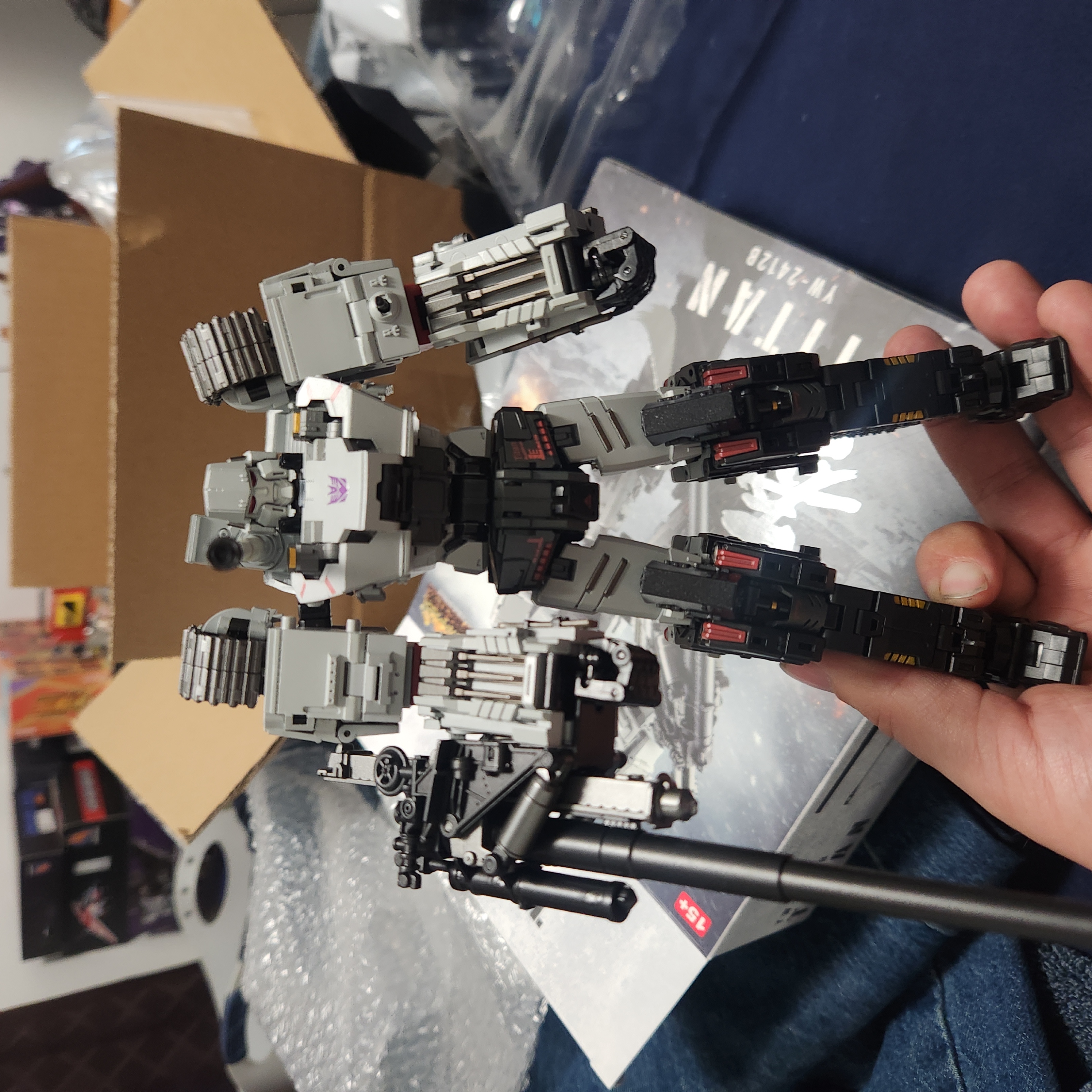 Reviews of Toyseasy YW2412B Metal Souls Series Titan