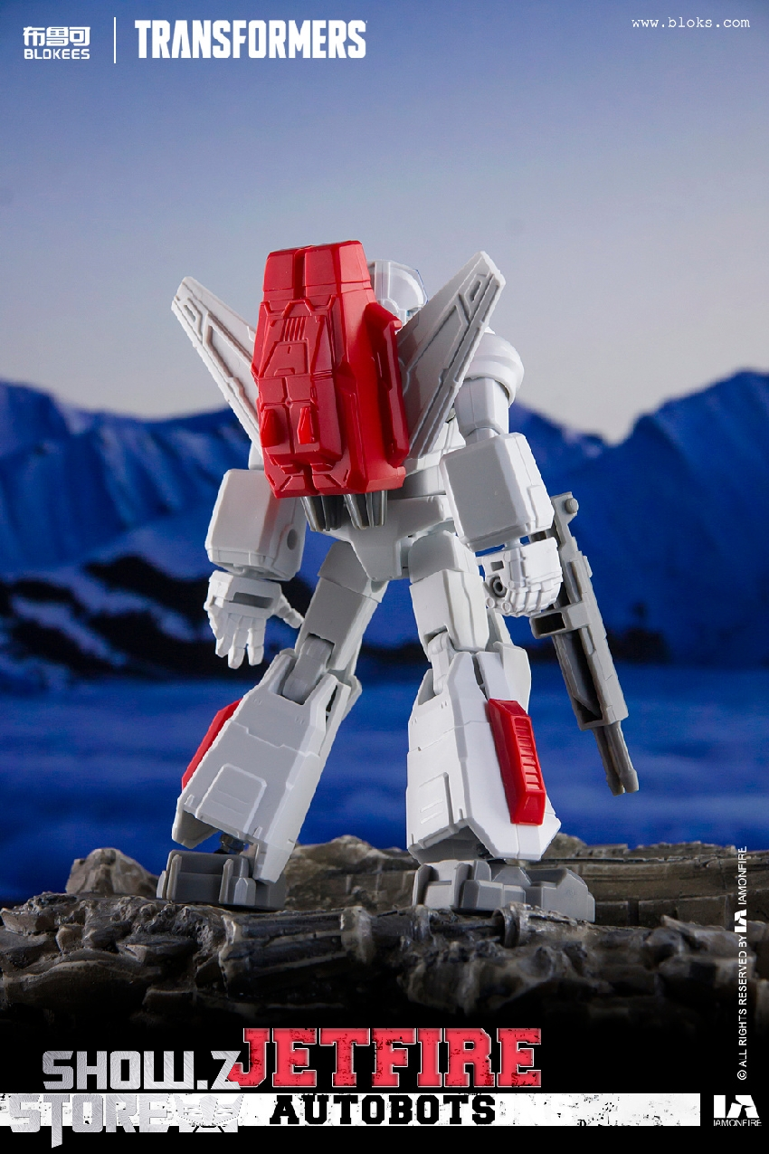 Blokees Transformers Galaxy Version 09 Darkest Hour Model Kit Set