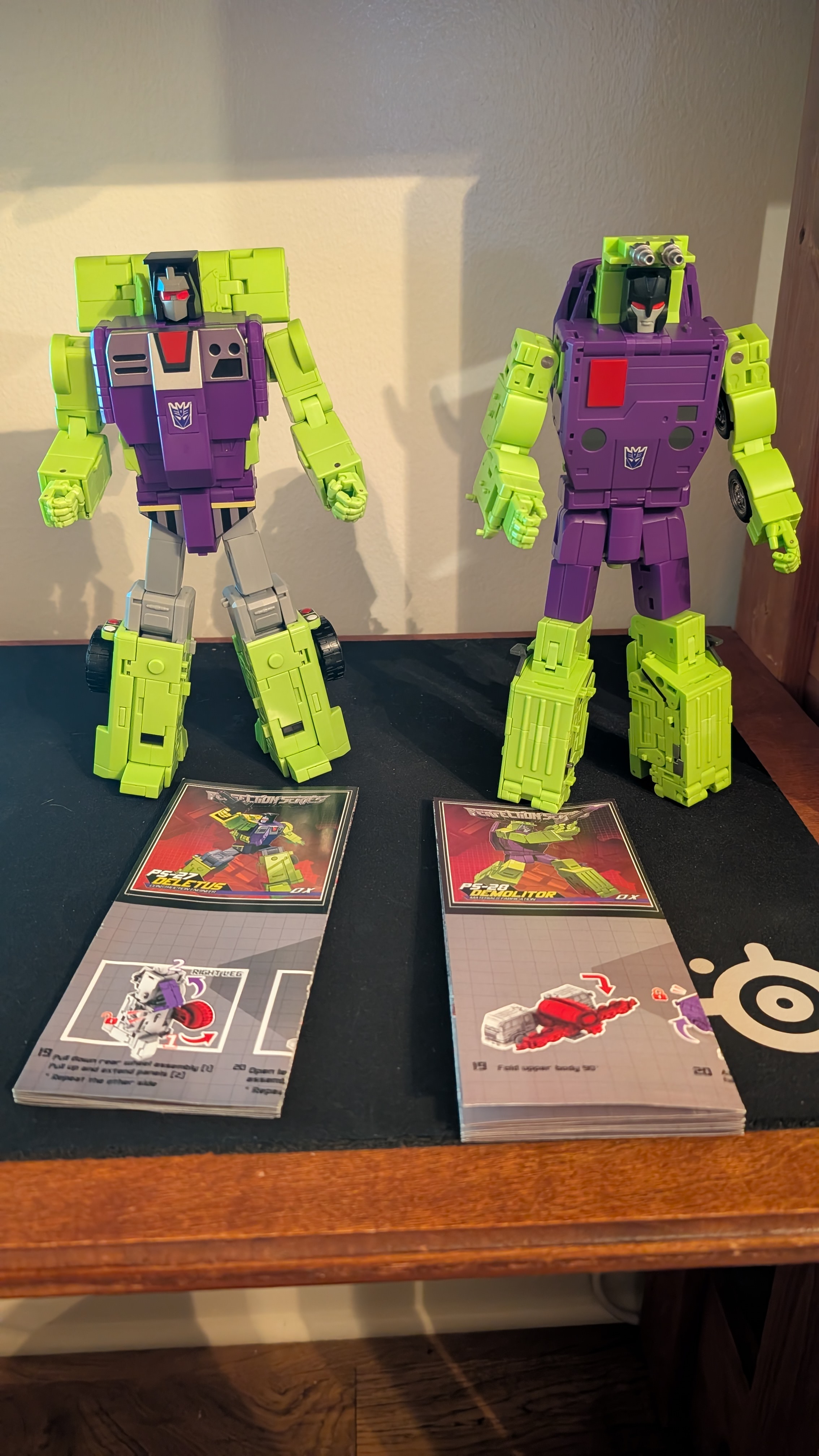 Reviews of Mastermind Creations Ocular Max PS-28 Demolitor Mixmaster