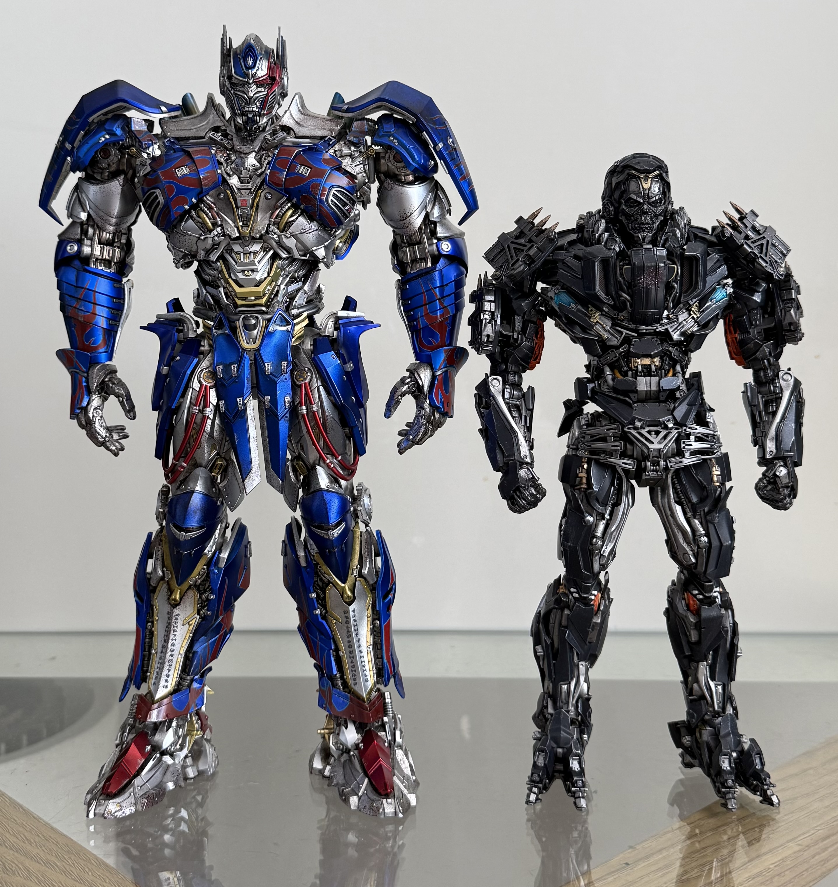 Reviews of Threezero 3Z0471 Transformers Age of Extinction DLX