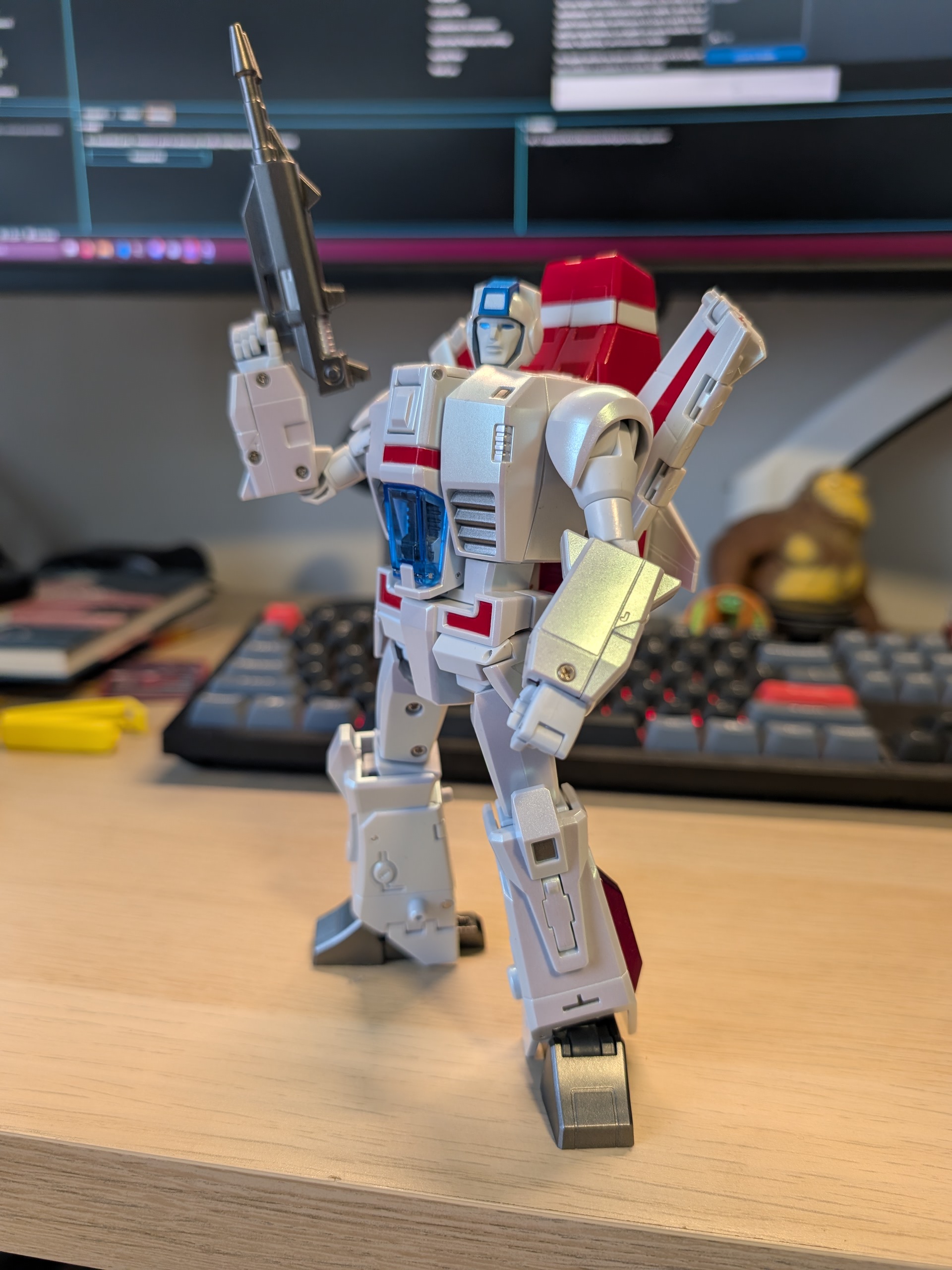 Reviews of NewAge H45EXR Firefox Jetfire Chameleon Version
