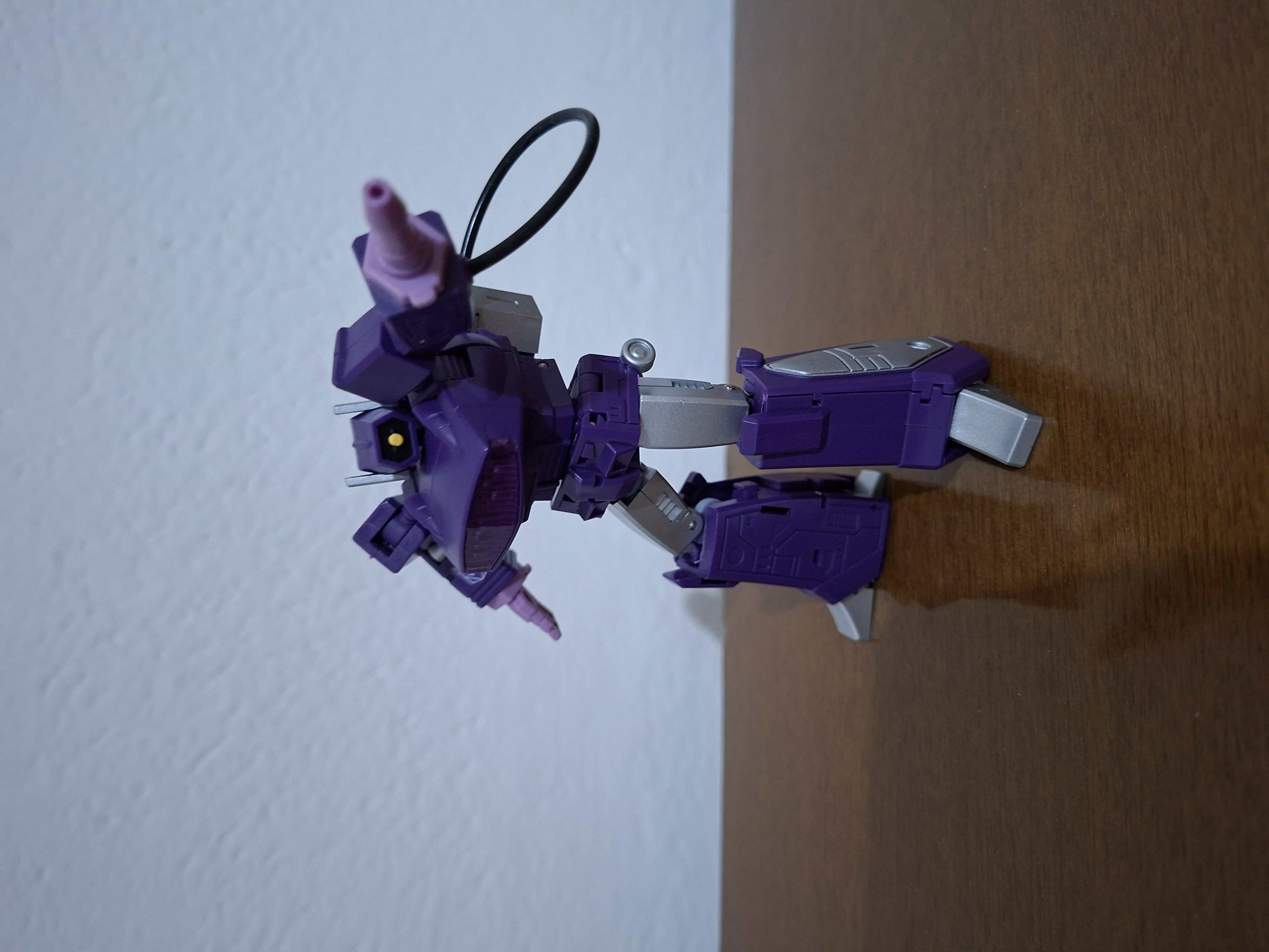 Reviews of Magic Square MS-B32A Shockwave Spock Recolor Version