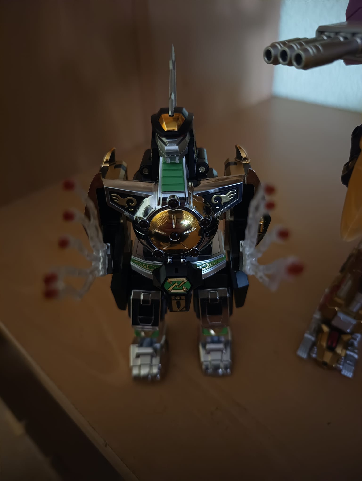 Reviews of Lucky Cat MC-03S Dragon Beast King Metallic Limited Edition