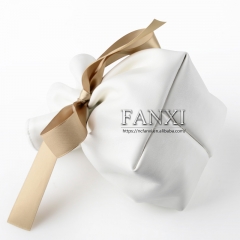 FANXI Custom Logo Soft PU Bag With Gold Ribbon And Suede Pillow For Watch Bangle Bracelet Packaging White Leather Jewelry Pouch