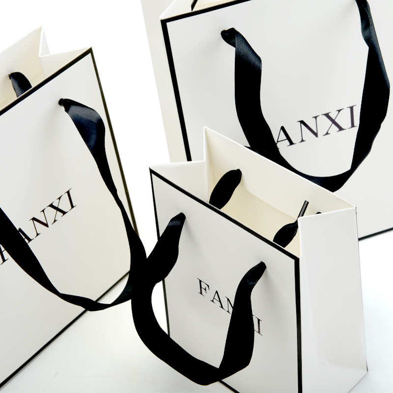 FANXI Wholesale White Gift Shopping Bags With Black border and Ribbon For jewelry Cosmetic Cloth Shop Packing Custom Logo Printed Paper Bag