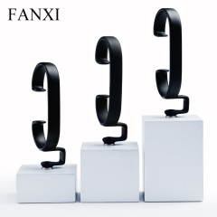 FANXI Custom Logo Jewelry Exhibitor Organizer Silver Lacquer Base With Black Rubber C ring For Bangle Bracelet Watch Display Holder