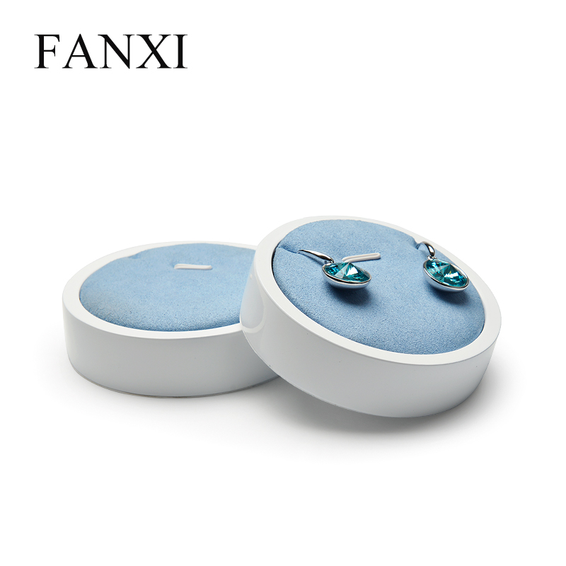 FANXI Custom Wholesale Wooden Jewellery EXhibitor Rack With Blue Microfiber Insert Round White Lacquer Jewelry Display Holder