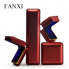 FANXI Custom Luxury Jewellery Packaging Box With Gold Rim And Black Velvet Insert For Ring Necklace Bracelet Packing Red Leather LED Jewelry Box