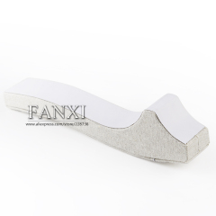 FANXI Wholesale Custom Creamy White Jewellery Exhibitor Organizer Linen Necklace Display Stand