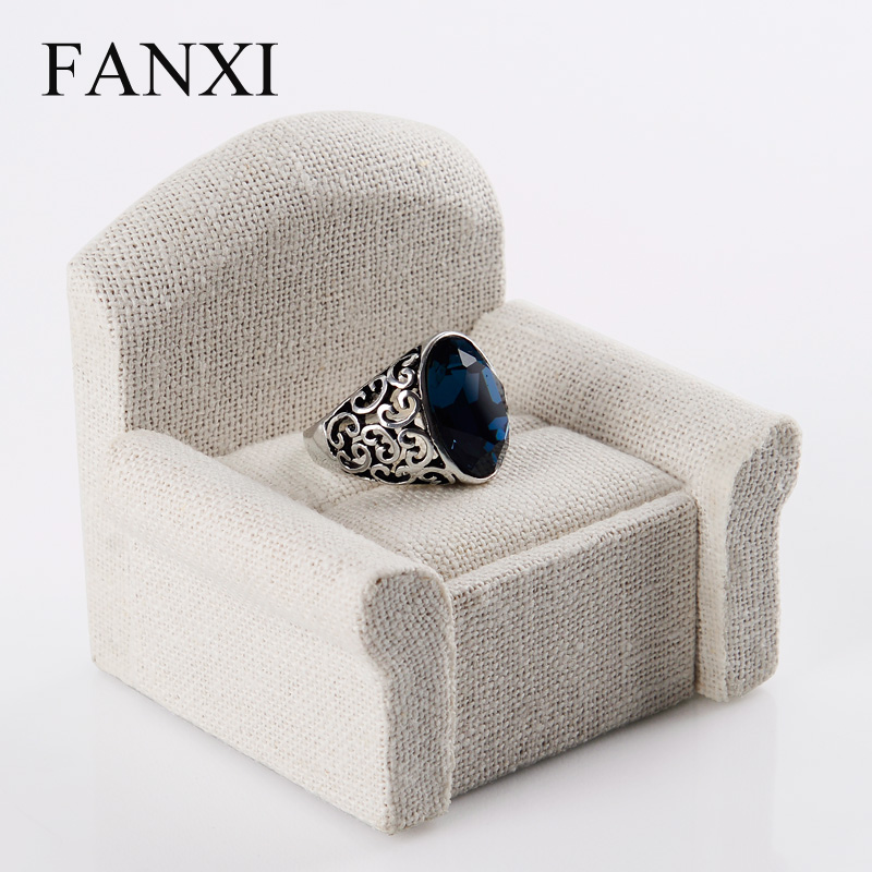 FANXI Elegant Sofa Shape Linen Ring Display Stand For Jewelry Counter Earrings Stud Holder Exhibition