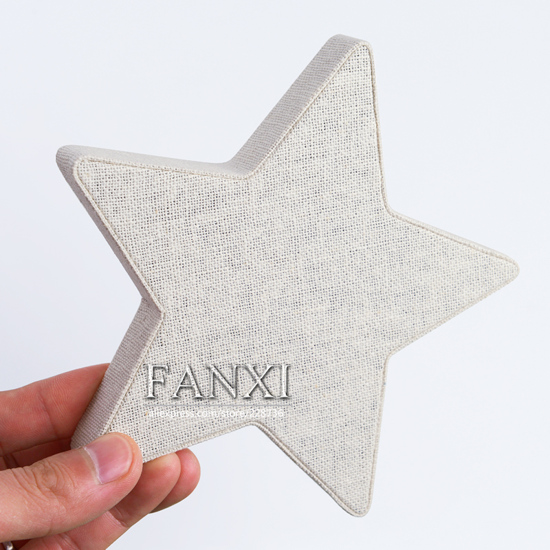 FANXI Wood Pentagram Shape Jewellery Exhibitor Rack For Bracelet Pendant Beige Linen Jewelry Display