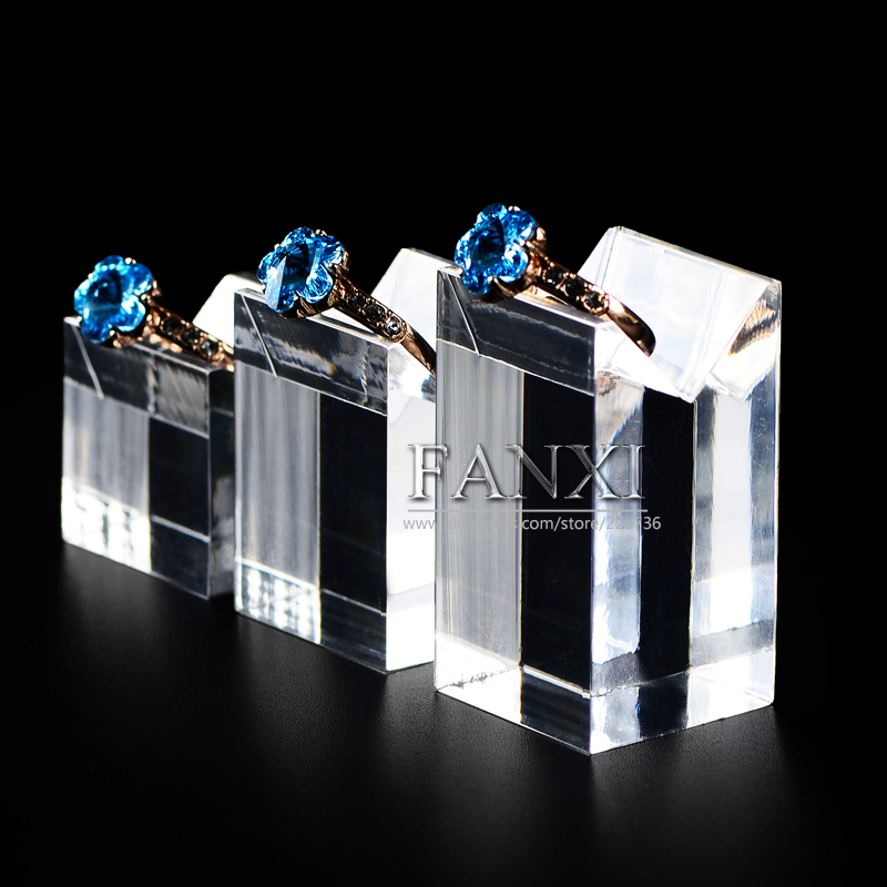 FANXI Wholesale High Transparency Superior Transparant Three-piece Acrylic Ring Display Stand