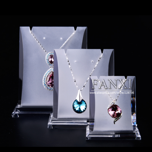 FANXI Hotsale Frosted Organic Glass Shop Counter Trade Exhibitor Props Acrylic Jewelry Display Stand Set Necklace Pendant Holder