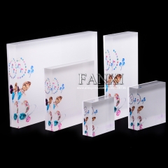 FANXI Custom Size Color Transparant White Colored Drawing Acrylic Jewelry Display Stand Display Block