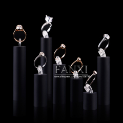 FANXI Factory Manufacture Window Ring Display Different Height Black Acrylic Ring Stand