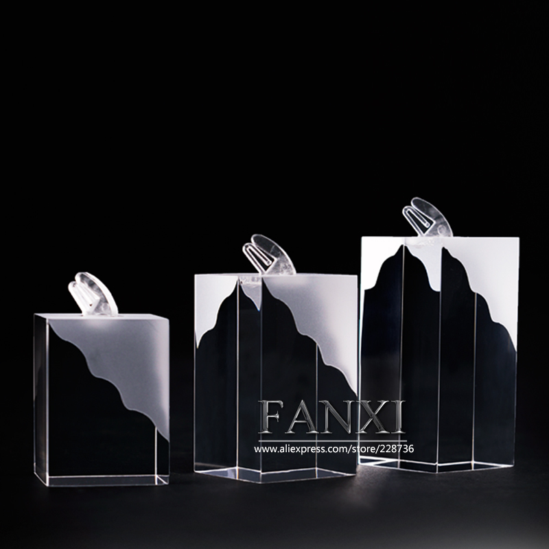 FANXI Custom Frosted And Transparent Acrylic Jewelry Holder For Finger Ring Shop Showcase Ring Display Props