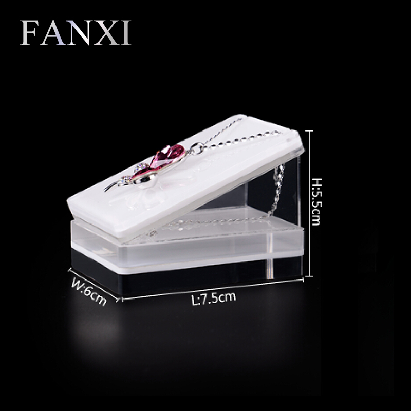 FANXI wholesale custom white acrylic jewelry display pendant holders