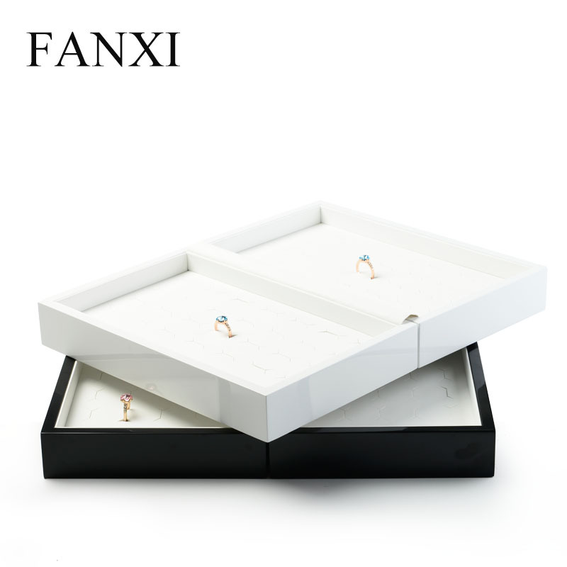 FANXI Black And White Lacquer Jewelry Cases With PU leather Insert For Finger Ring Display And Storage Luxury Wooden Ring Case
