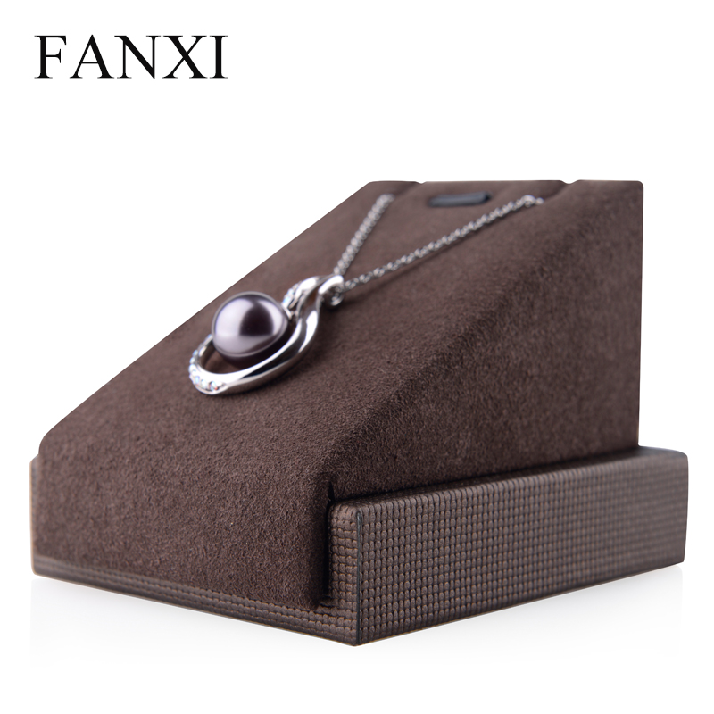 FANXI Wood Wrapped With Microfiber For Earrings Pendant Organizer Brown Leather Custom Necklace Display