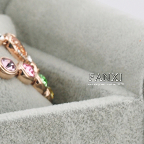 FANXI Wholesale Custom China Multi-color Wood Bracelet Display Stand SOFA Design Velvet Jewelry Cabinet Display