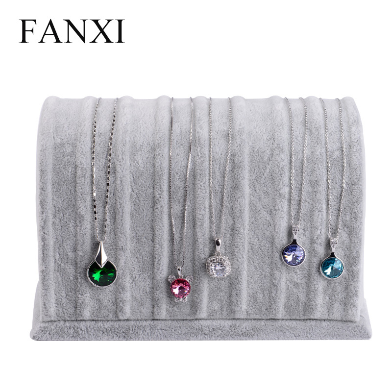 FANXI Custom Wood Jewelry Exhibitor Holder With Hooks For Pendant Brown And Gray Ice Velvet Necklace Display Stand