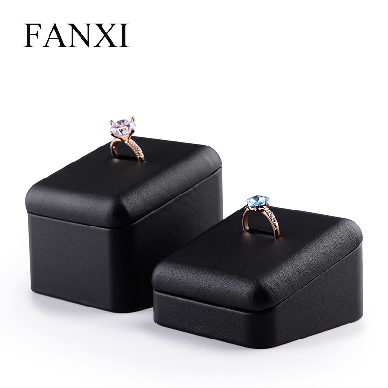 FANXI Manufacturer Custom Black Or White Color MDF Wood PU Leather Two-piece Ring Holder Ring Display Stand
