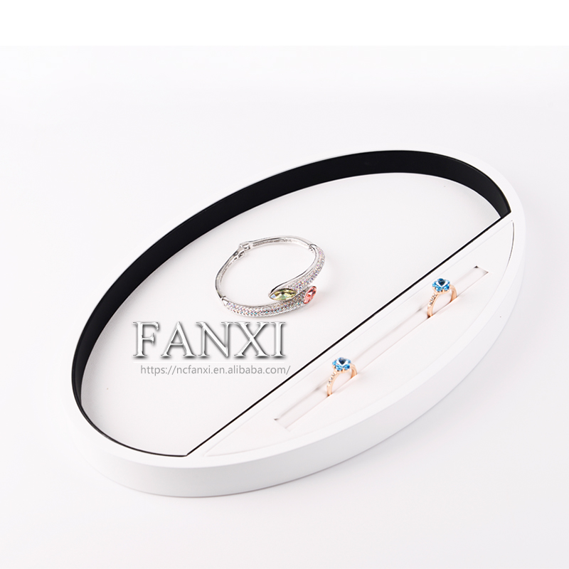 FANXI Wholesale custom factory oval shape wooden display tray with lacquer edge for rings necklace display white PU leather jewelry service trays