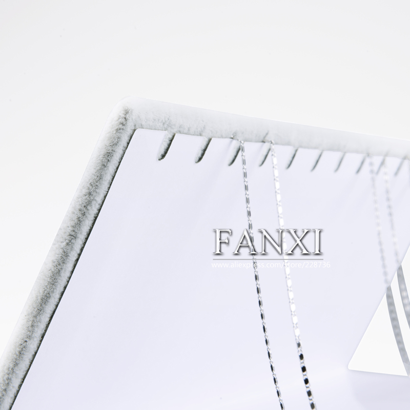 FANXI Wholesale Custom China Factory Wooden Jewelry Display Stand With 6 Hooks Black White Coffee Ice Velvet Pendant Necklace Display