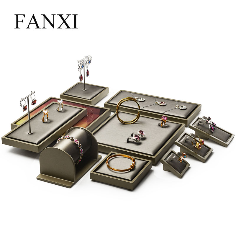 FANXI factory custom luxury jewelry display stand set