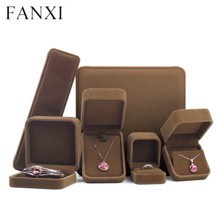 Green red brown velvet jewellery packaging box for ring pendant bangle bracelet necklace