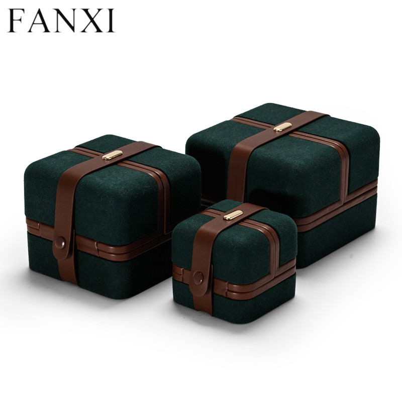 Unique classic dark green microfiber jewelry packing box with leather ribbon
