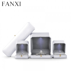 ring box with light_packaging for jewelry business_ring in the box