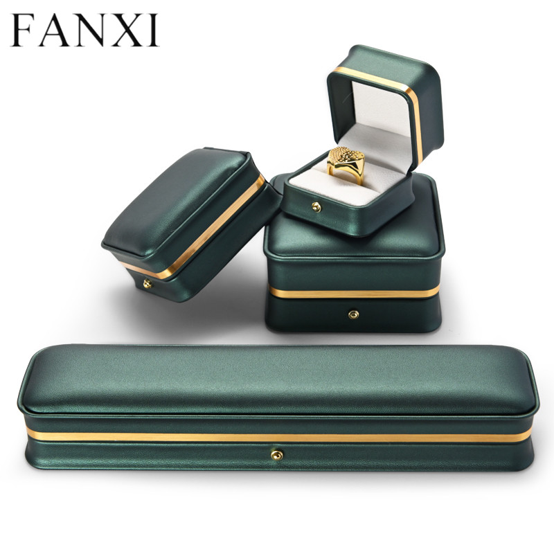 Custom logo green leather jewelry packaging box