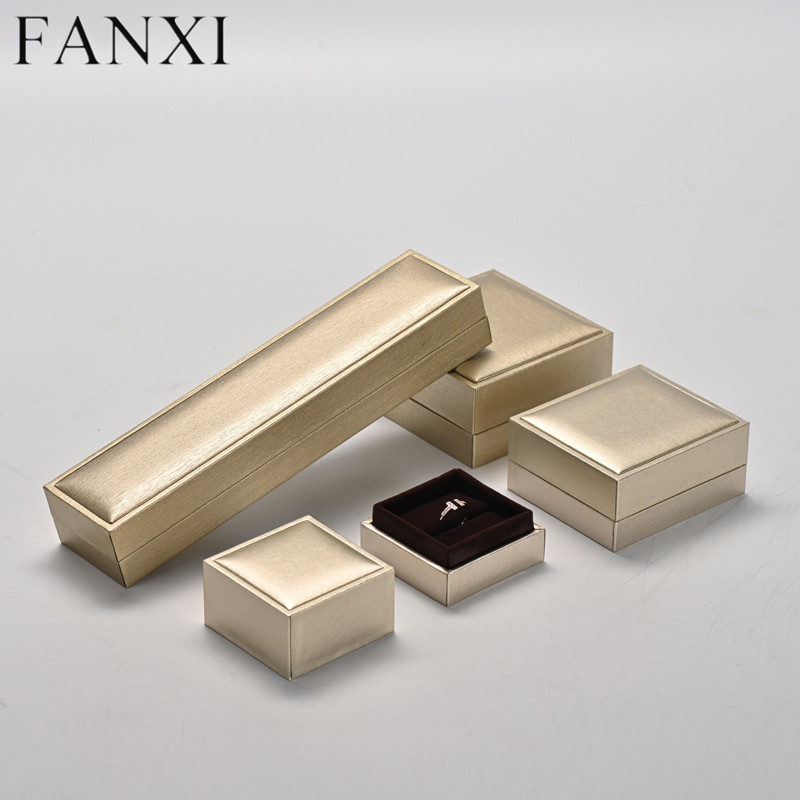 Custom gold PU leather jewellery packaging box