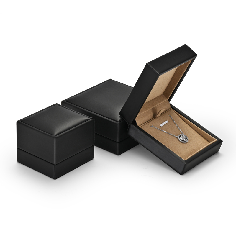 Custom logo jewelry packaging box with matching outer box and bags