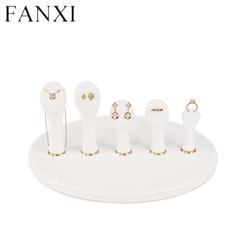 Luxury white resin jewelry display set