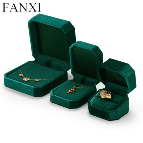 Custom logo/colour green velvet jewelry packing box