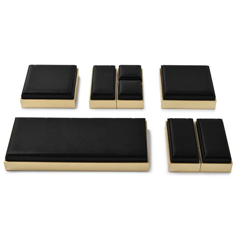 Luxury metal jewelry display set with leather