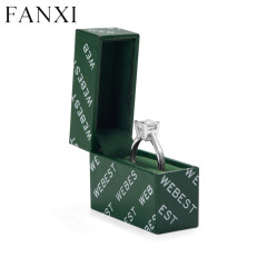 Simple design green colour ring box with microfiber inside