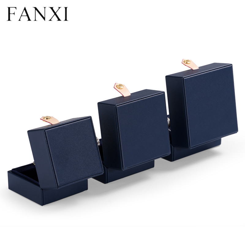 Custom logo navy blue jewelry packaging box for ring earring pendant