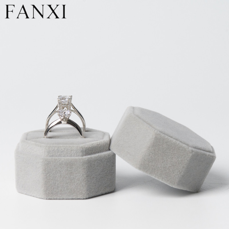 Gray velvet jewelry packaging box for ring