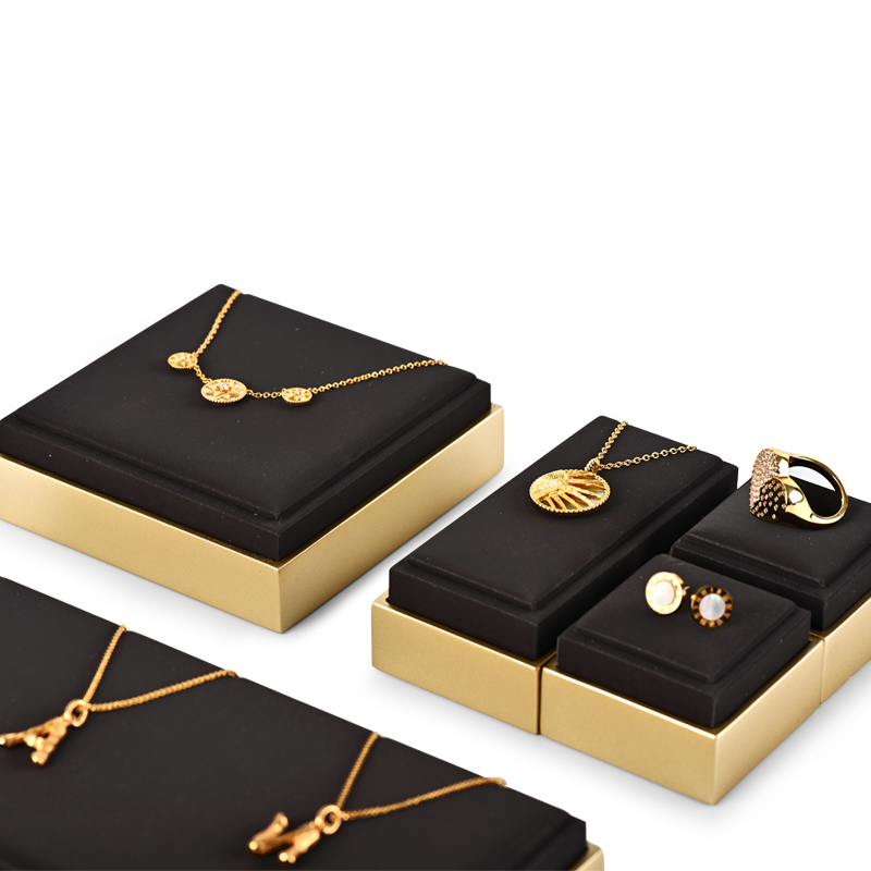 FANXI wholesale wooded jewelry display set with black PU leather